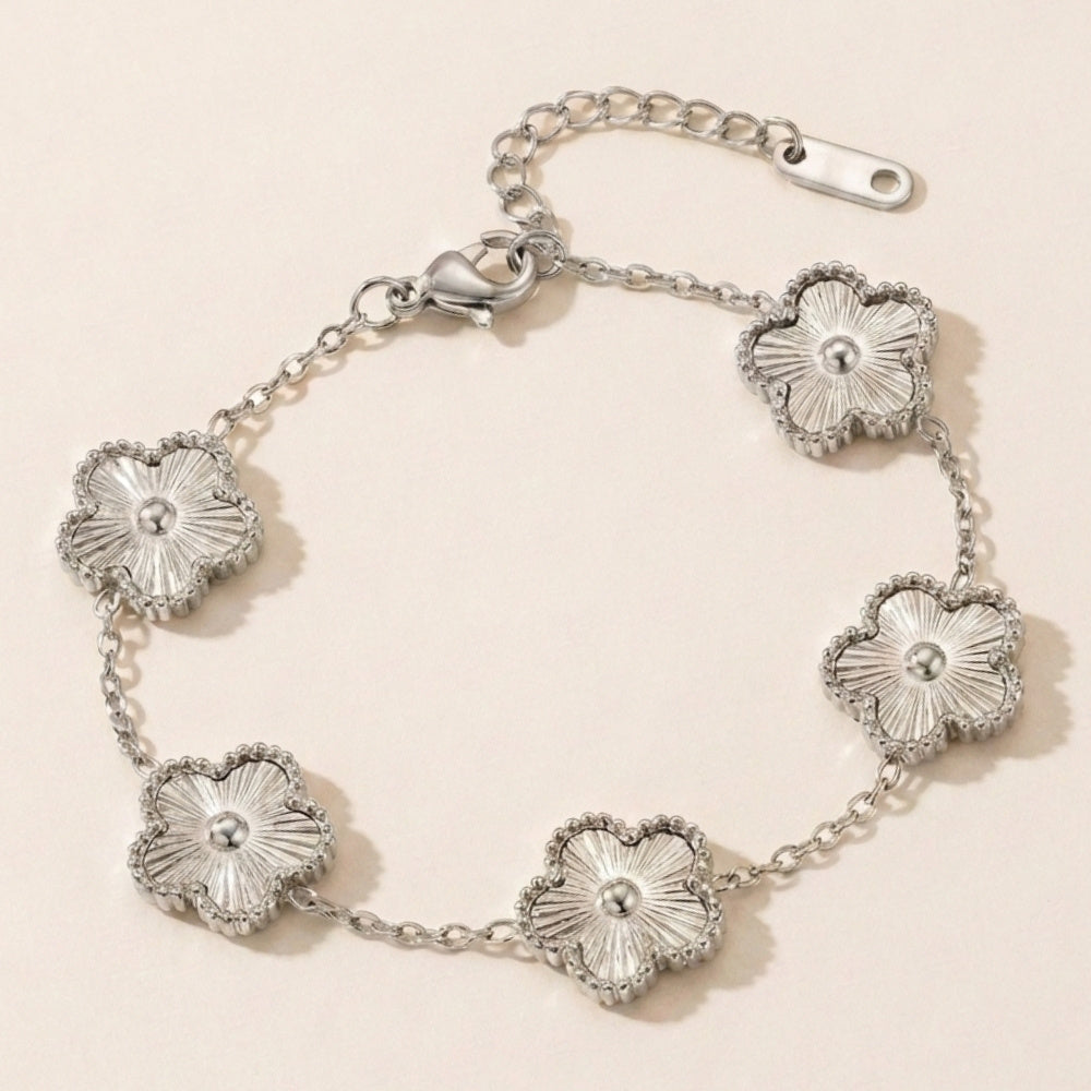 Lucky Clover Charm Bracelet