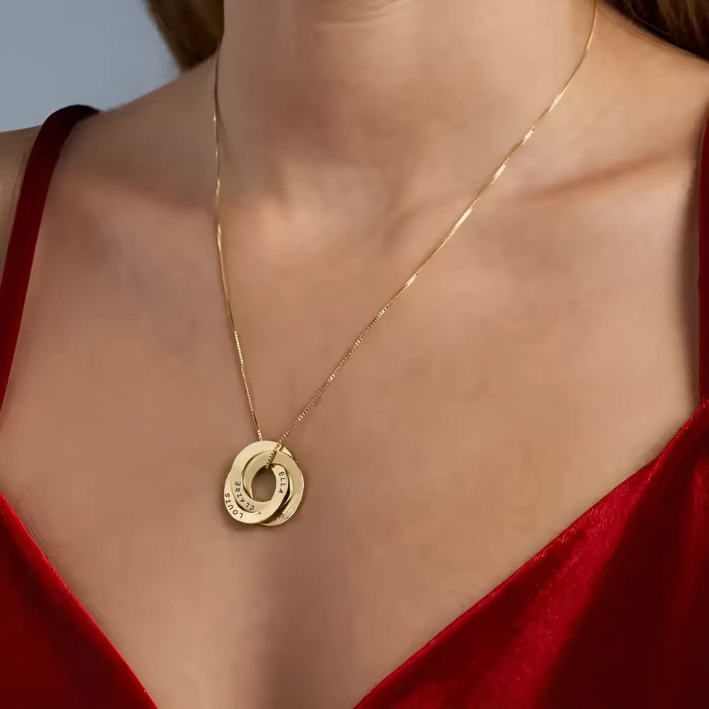 To My Wife - Interlocking Rings Necklace with Personalised Names