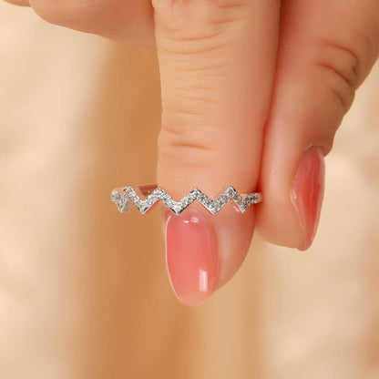 Highs and Lows Ring for Daughter with ‘Love from Mum’ Engraving Gift Set